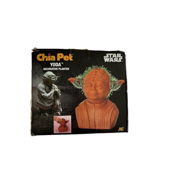 Chia Pet Yoda Star Wars Decorative Handmade Pottery Planter Disney - Picture 1 of 5